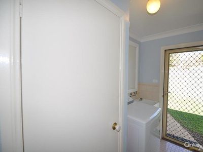 16 Hellyer Court, Dubbo