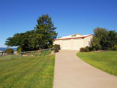 9 Cove Boulevard, River Heads