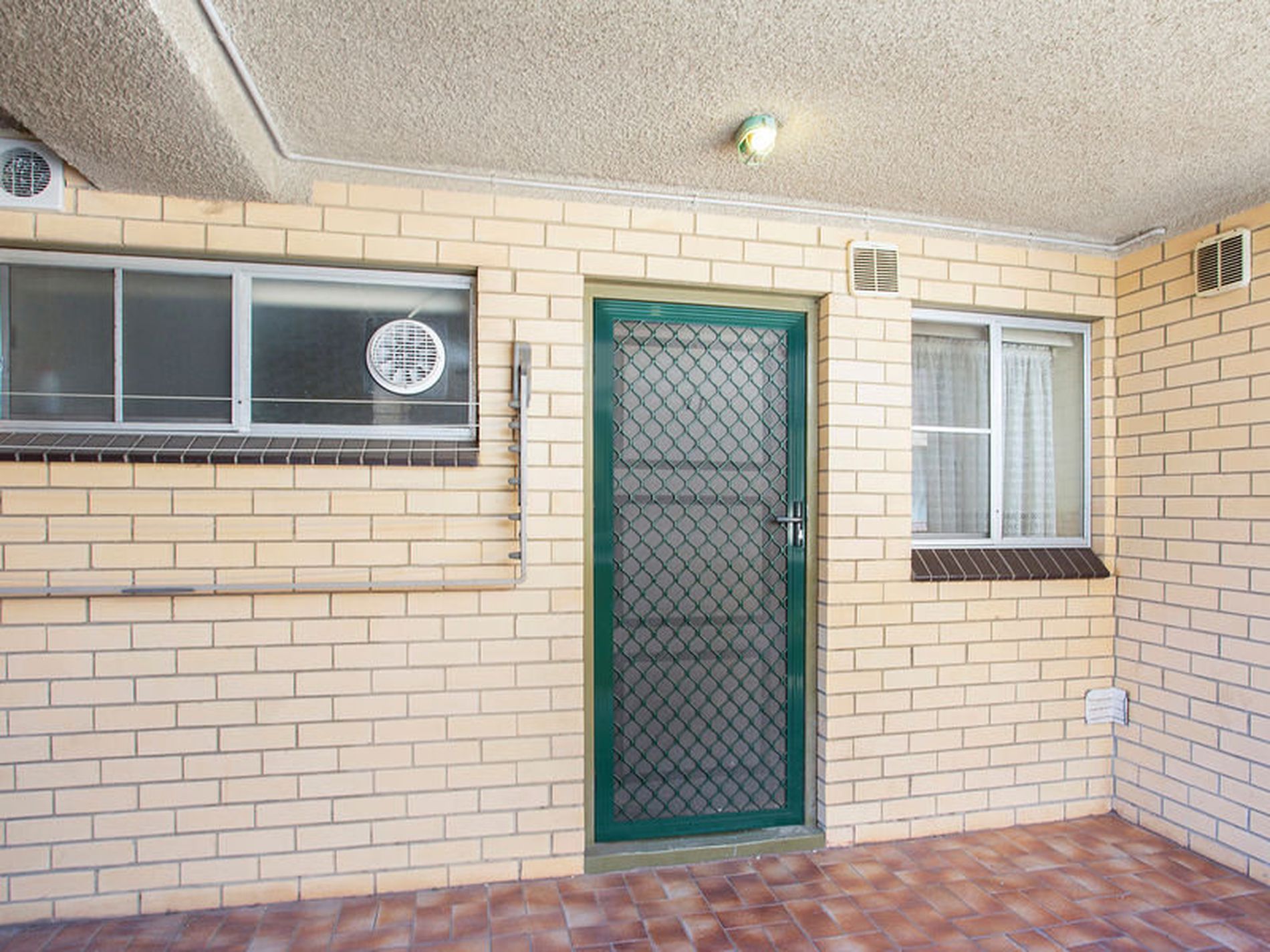 11 / 4 Croydon Road, Keswick