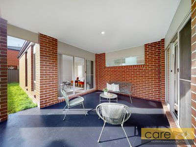 19 Marblelight Way, Clyde North