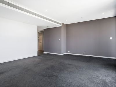 706 / 30 The Circus, Burswood