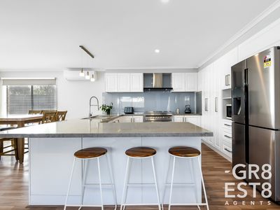 2 Plymtree Court, Narre Warren South