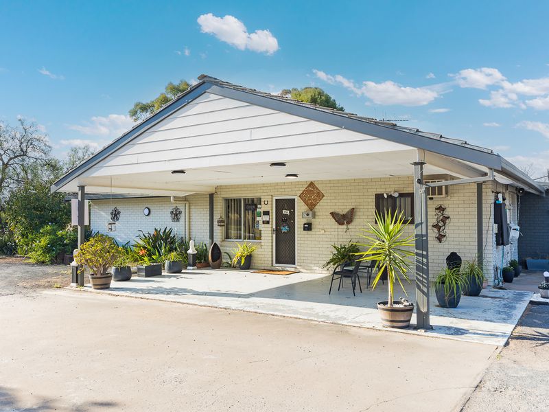 Castlereagh Motor Inn