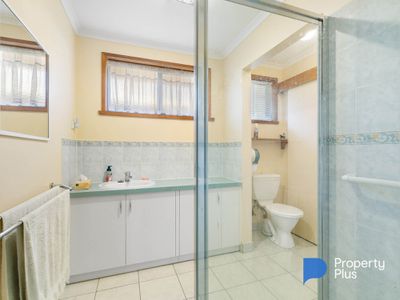 5 Manor Court, , Kangaroo Flat