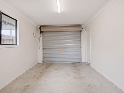 2 / 43 Adelaide Street, George Town