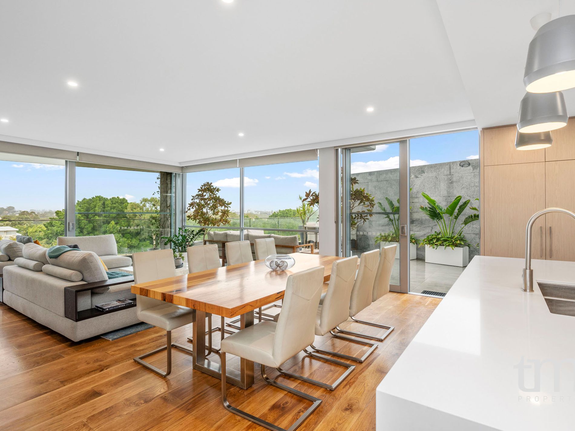 35 / 2 Milyarm Rise, Swanbourne