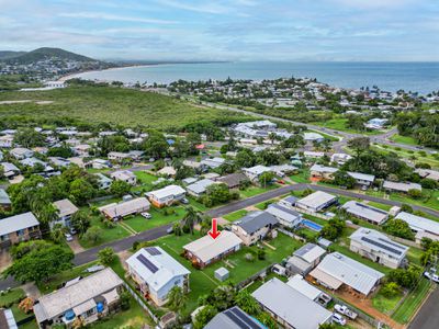 8 Poinciana Avenue, Taranganba