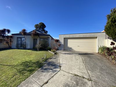 45 Bella Crescent, Hallam