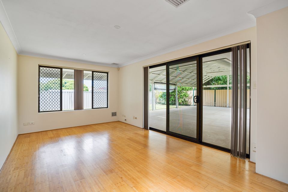 12 Pinedale Way, Safety Bay