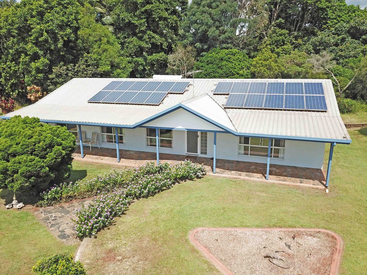 22 Panoramic Drive, Atherton