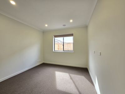 13 Mangosteen Drive, Truganina