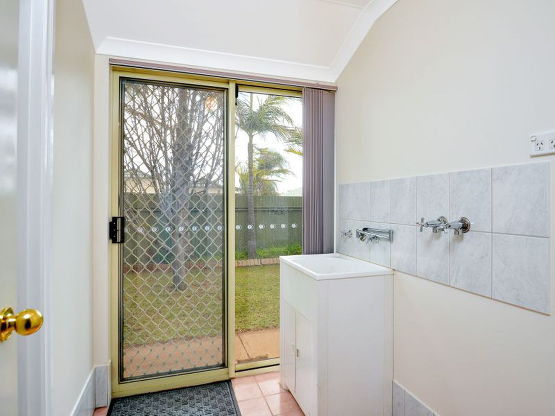 1 Crowley Gardens, Somerville