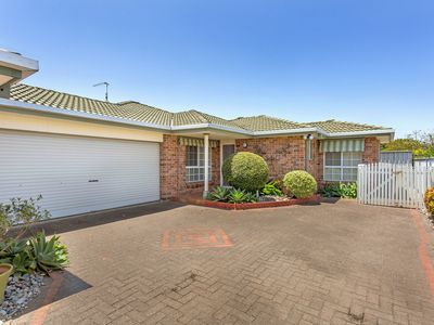 2 / 80 Amanda Crescent, Forster