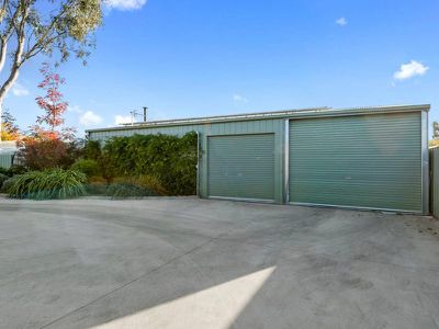 12 Village Court, Mansfield