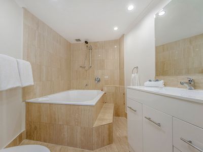 2 19TH AVENUE , Palm Beach