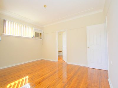 13 McGirr Parade, Warwick Farm