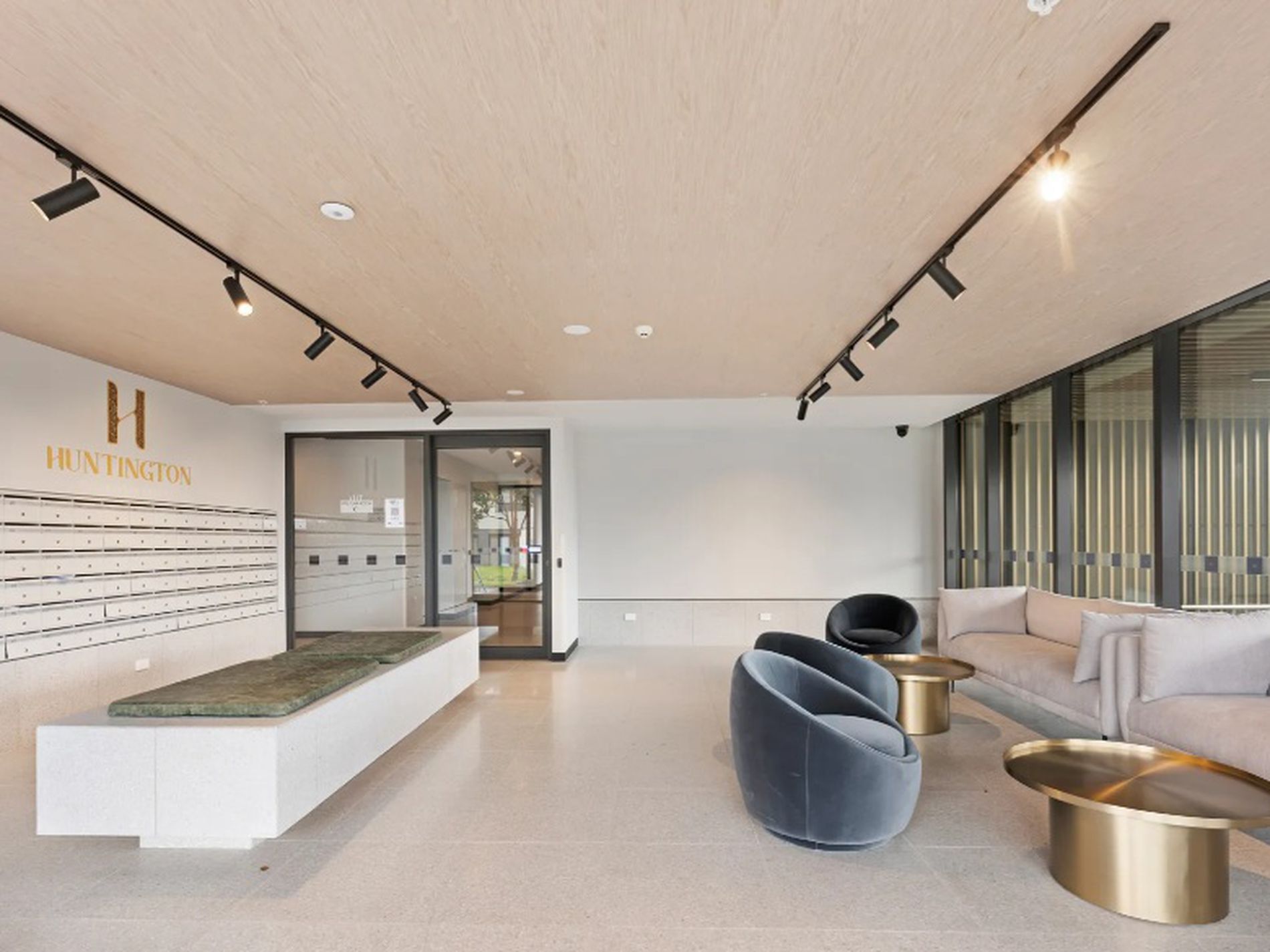 210 / 1408 Centre Road, Clayton South