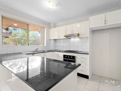 7 / 27 Good Street, Westmead