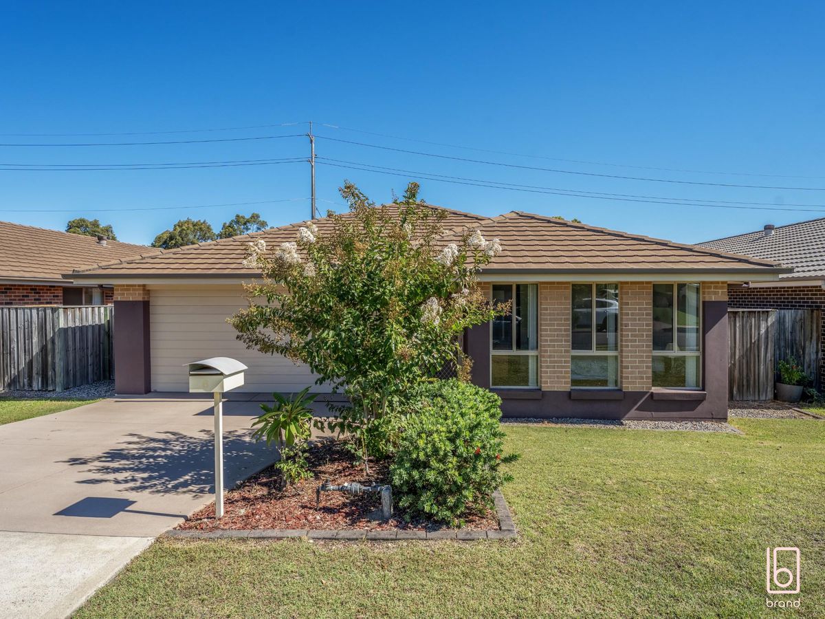 8 Oakmont Place, Woongarrah