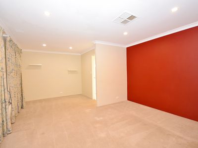 1 Tattler Place, Huntingdale