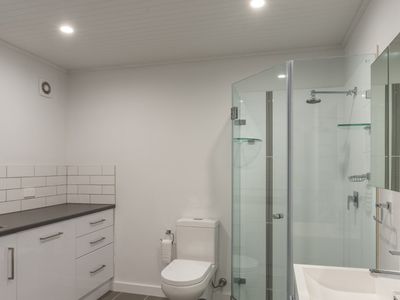 4 Loralyn Avenue, St Georges Basin