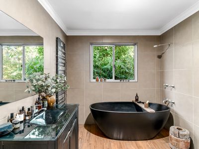 12 Bowden Road, Doonan