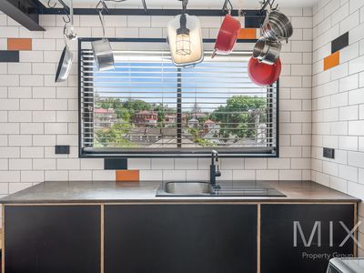 2 / 24 Pitt Street, North Hobart