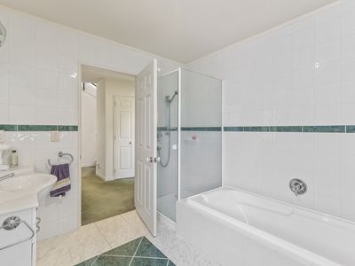 2/67 Castor Bay Road, Castor Bay