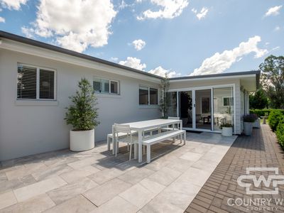 31 McInnes Street, Glencoe