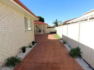 2 / 31 Amanda Crescent, Forster