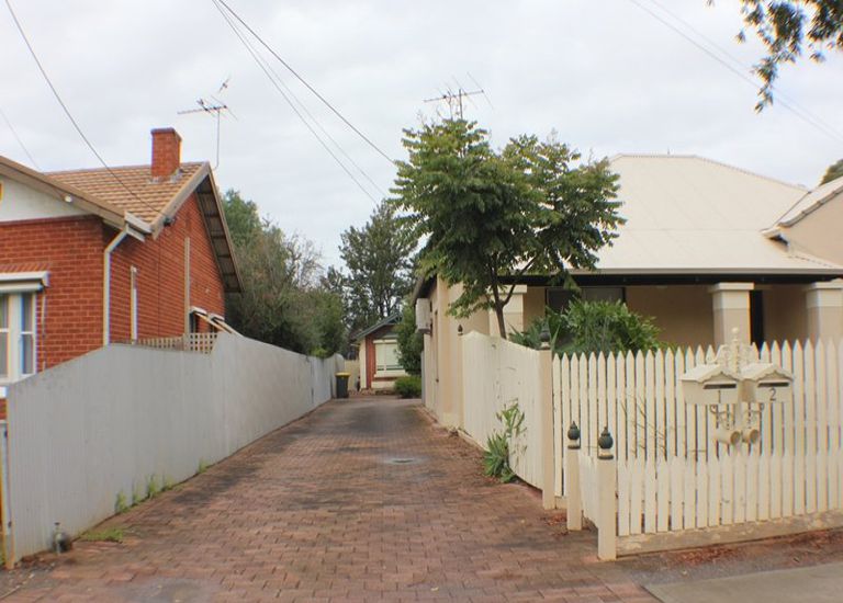 1 / 12A King Street, Glandore