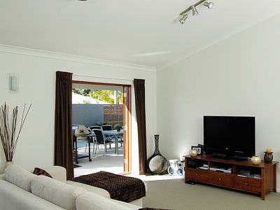 6 Wandi Street, Tewantin