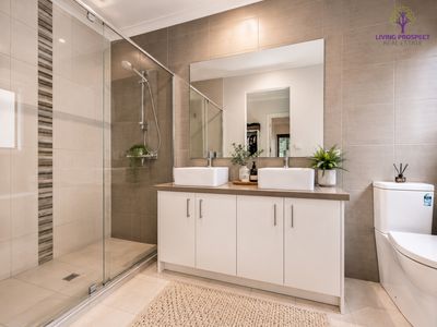 39 Edge View, Point Cook