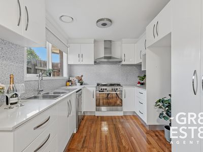 50 Mossgiel Park Drive, Endeavour Hills