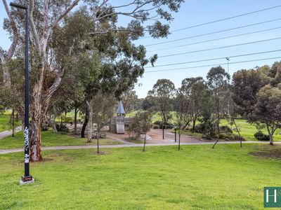 23 / 14 Bell Street, Coburg