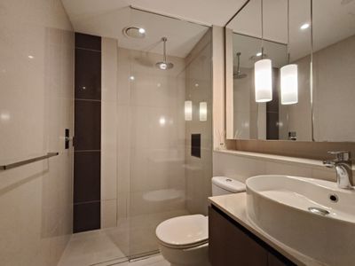 205 / 229 Toorak Road, South Yarra