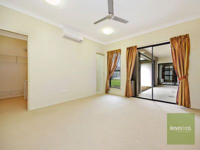 5 Kalynda Parade, Bohle Plains