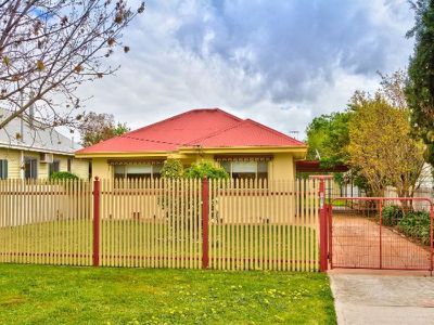 1075 Bardia Street, North Albury