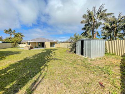 12 Clipper Drive, Port Kennedy