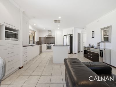 60 Crossland Way, Kardinya
