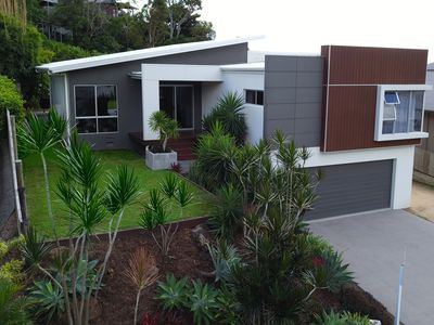 6 Scenic Ridge Drive, Cannonvale