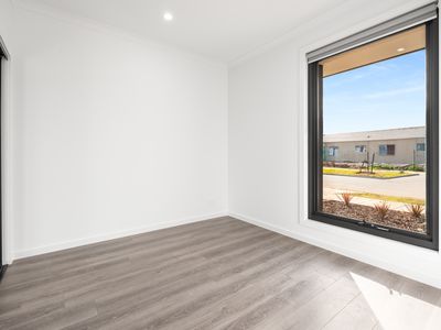 55 Marigold Drive, Fraser Rise