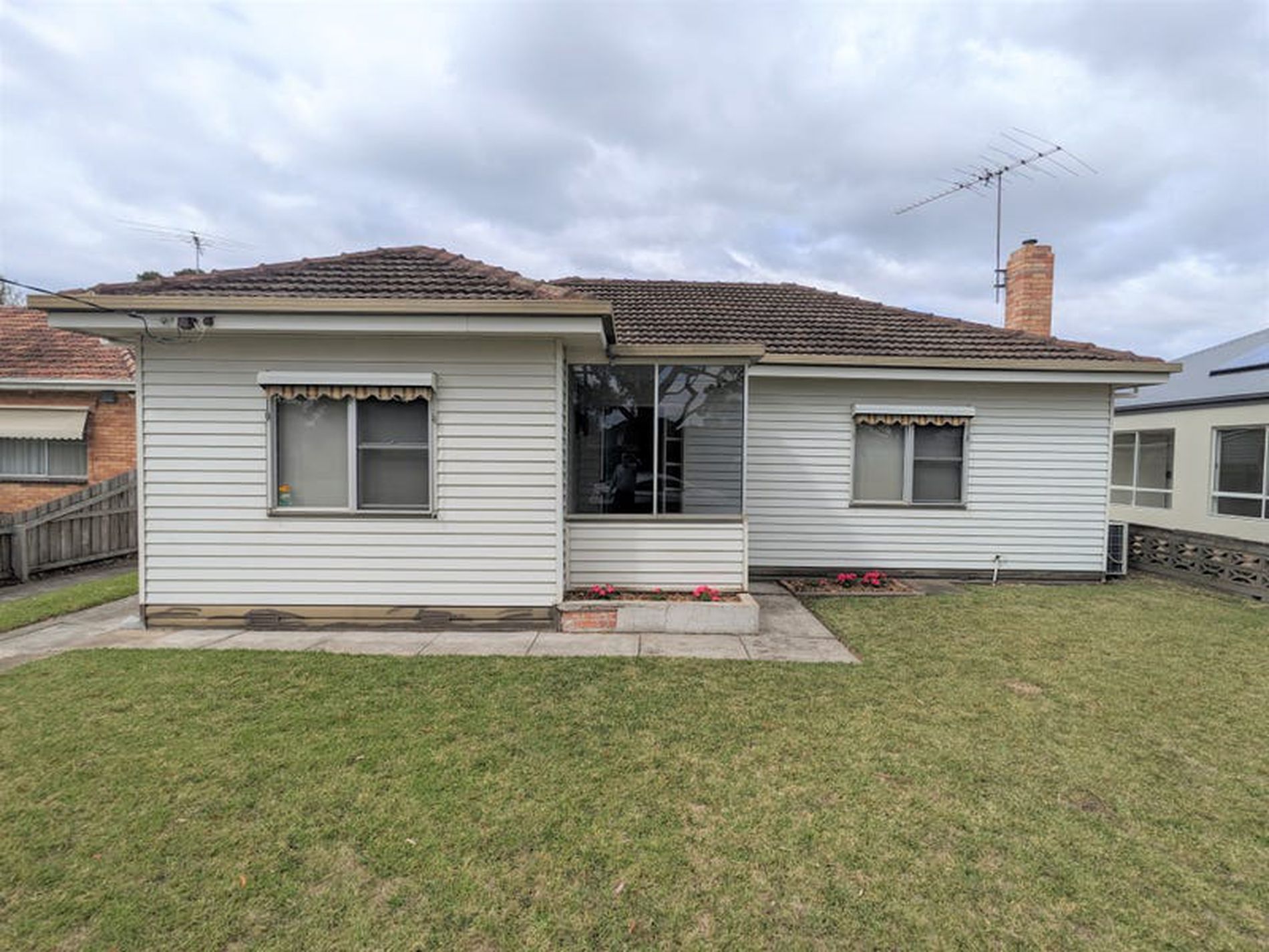 2 Murchison Court, Herne Hill