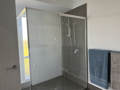 6 Hines Street , Walloon