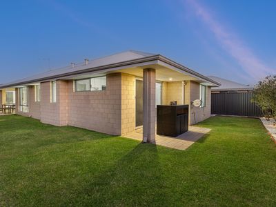 11 AUBURN WAY, Baldivis