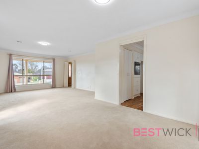 37 Cedar Drive, Llanarth