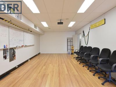 4 / 21 Paxton Way, Port Kennedy