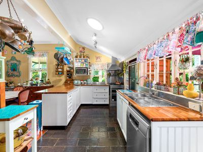 46 Abbotsleigh Street, Holland Park