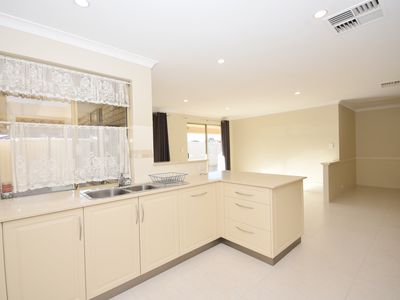 1 Tattler Place, Huntingdale