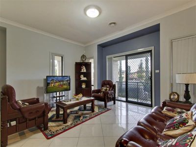 2 Sapphire Cct, Quakers Hill